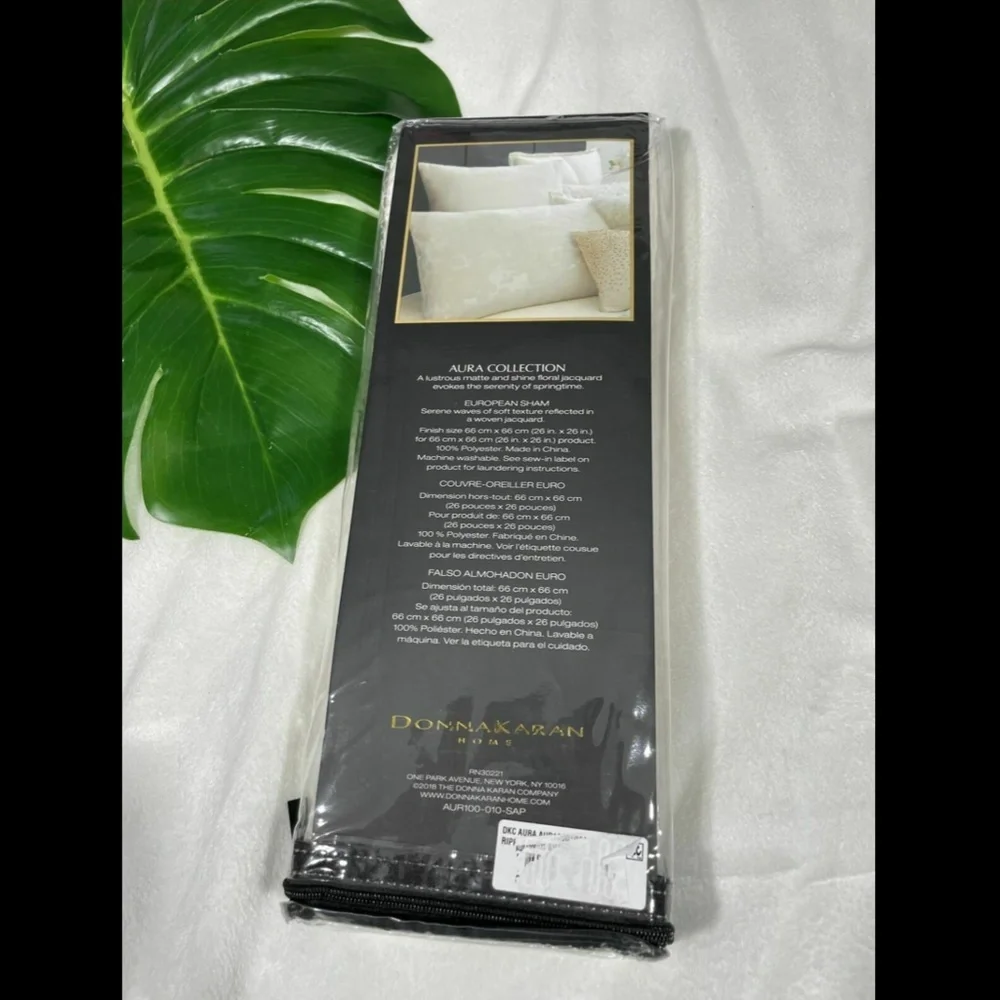 NIB Donna Karan Aura Collection 1 Euro Sham‎